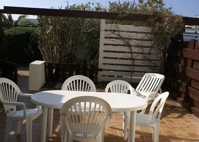 34, Port Nature Village, Quartier Naturiste *